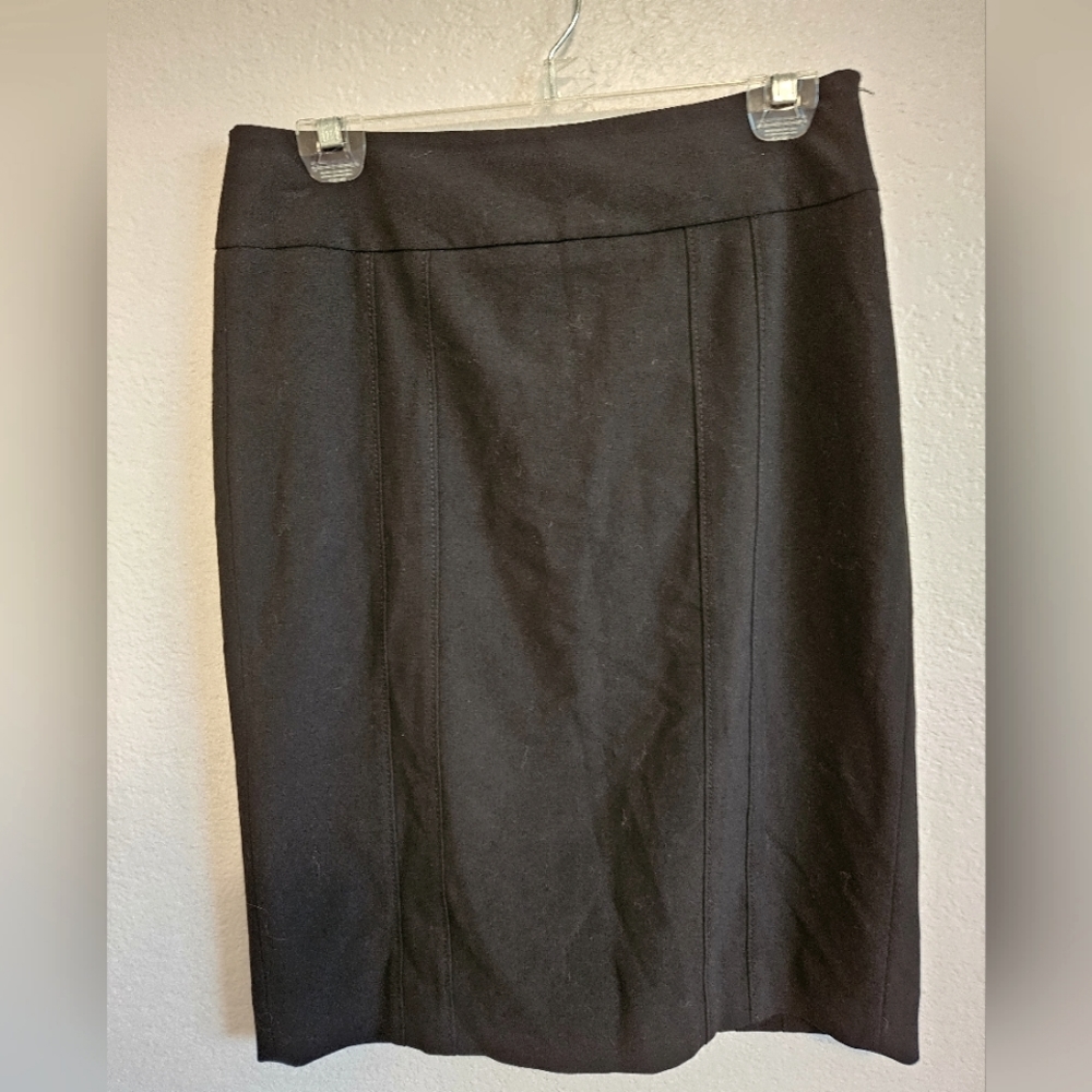 Black pencil skirt